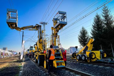 rail vehicles at Mecameetings