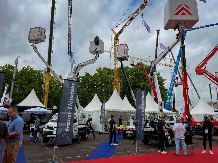 Le stand France Elévateur et Movex aux JDL