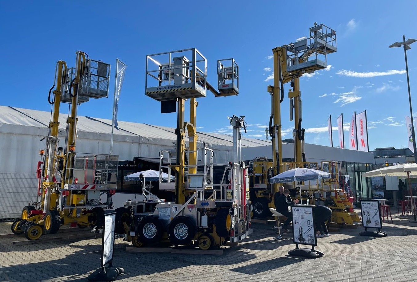 France Elévateur au salon Innotrans pour présenter sa gamme ferroviaire